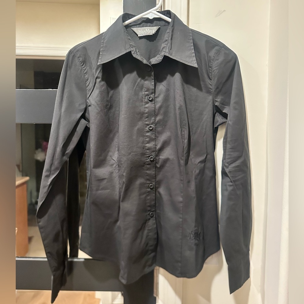 MaxMara Classic Black Button-Down Shirt